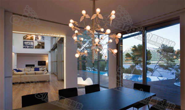 電動(dòng)窗簾.jpg 電動(dòng)窗簾.jpg